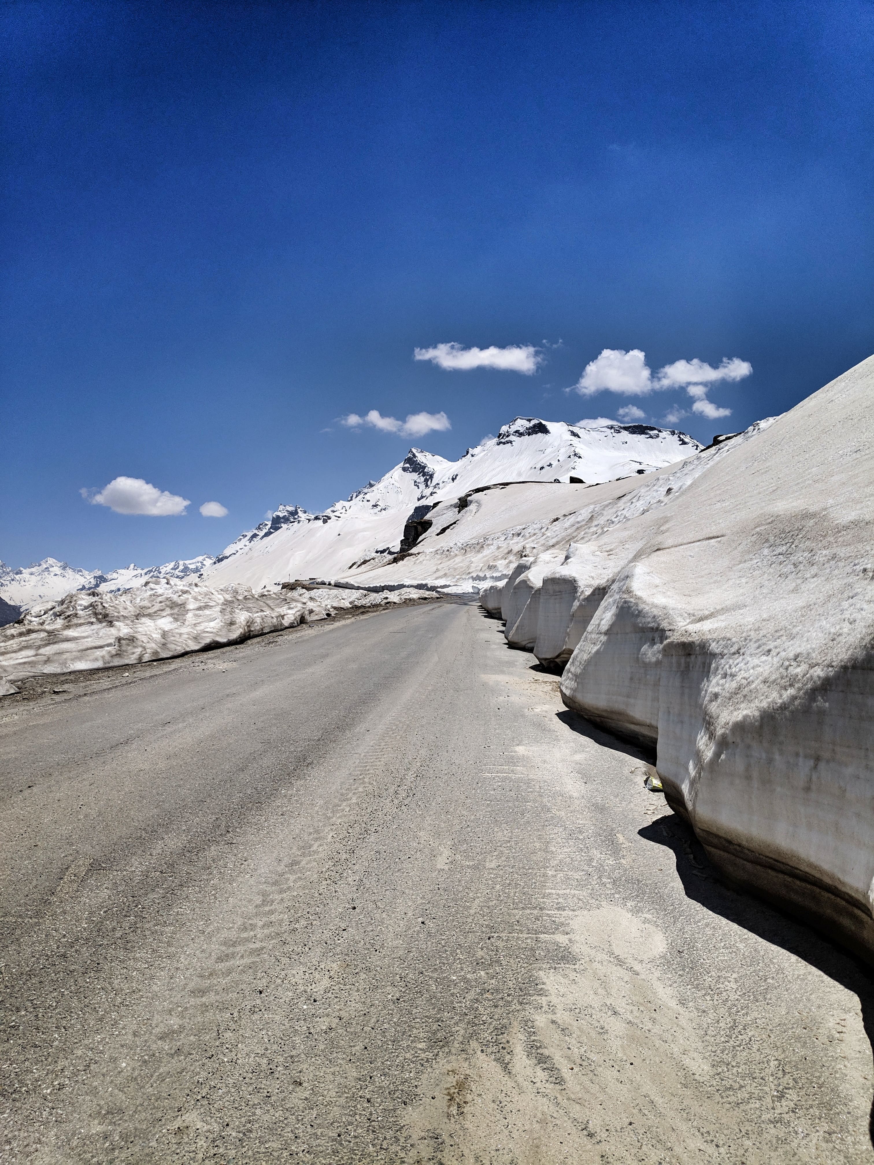 Ride to Rohtang Pass